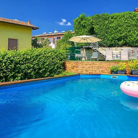 Apartament Casa Charlie Arcisate