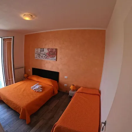 Apartament Casa Charlie Arcisate