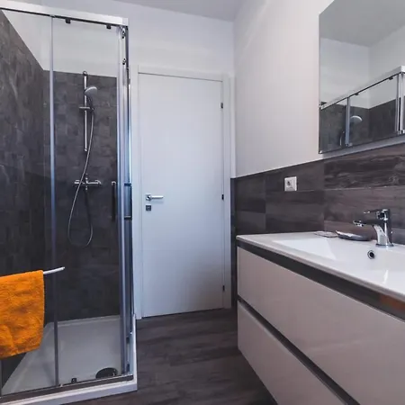 Casa Charlie Arcisate