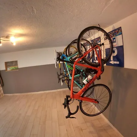 Apartment Casa Charlie Arcisate