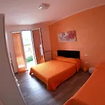 Апартаменты Casa Charlie Arcisate